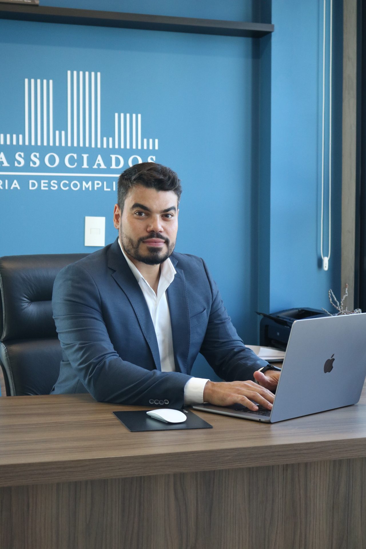 Ensaio corporativo de MZ & Associados