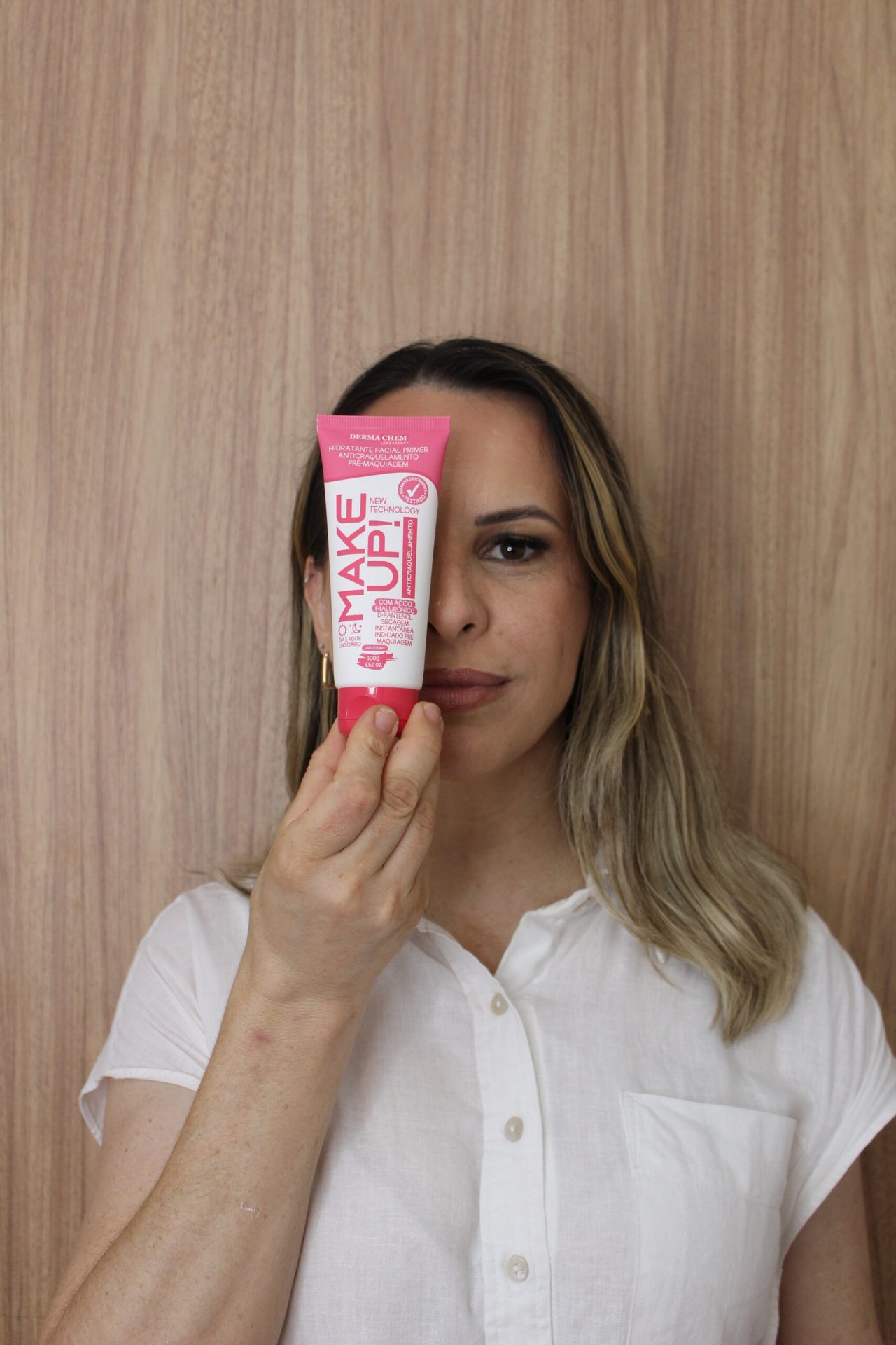 Ensaio de produto de Ana Cosméticos