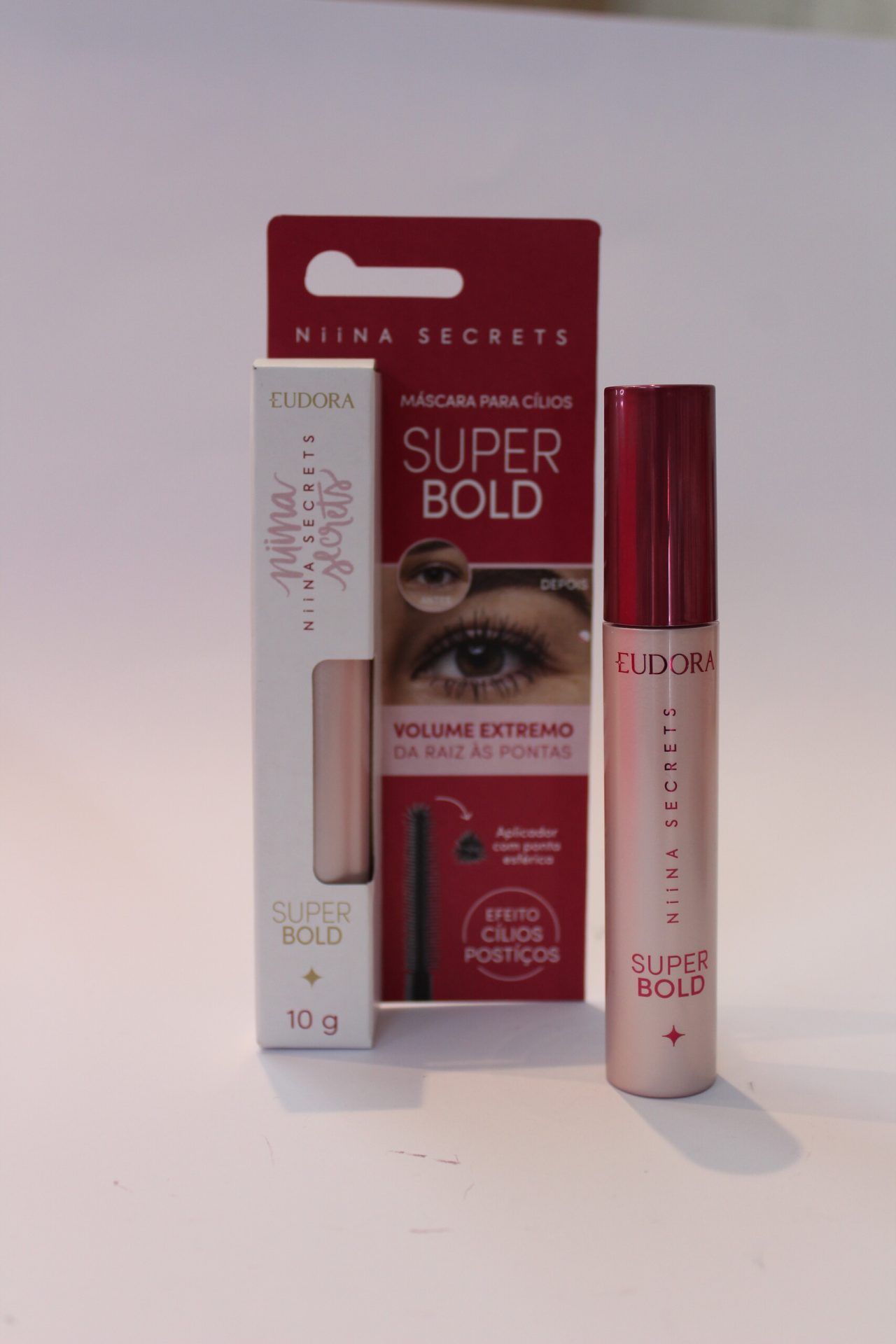 Ensaio de produto de Ana Cosméticos