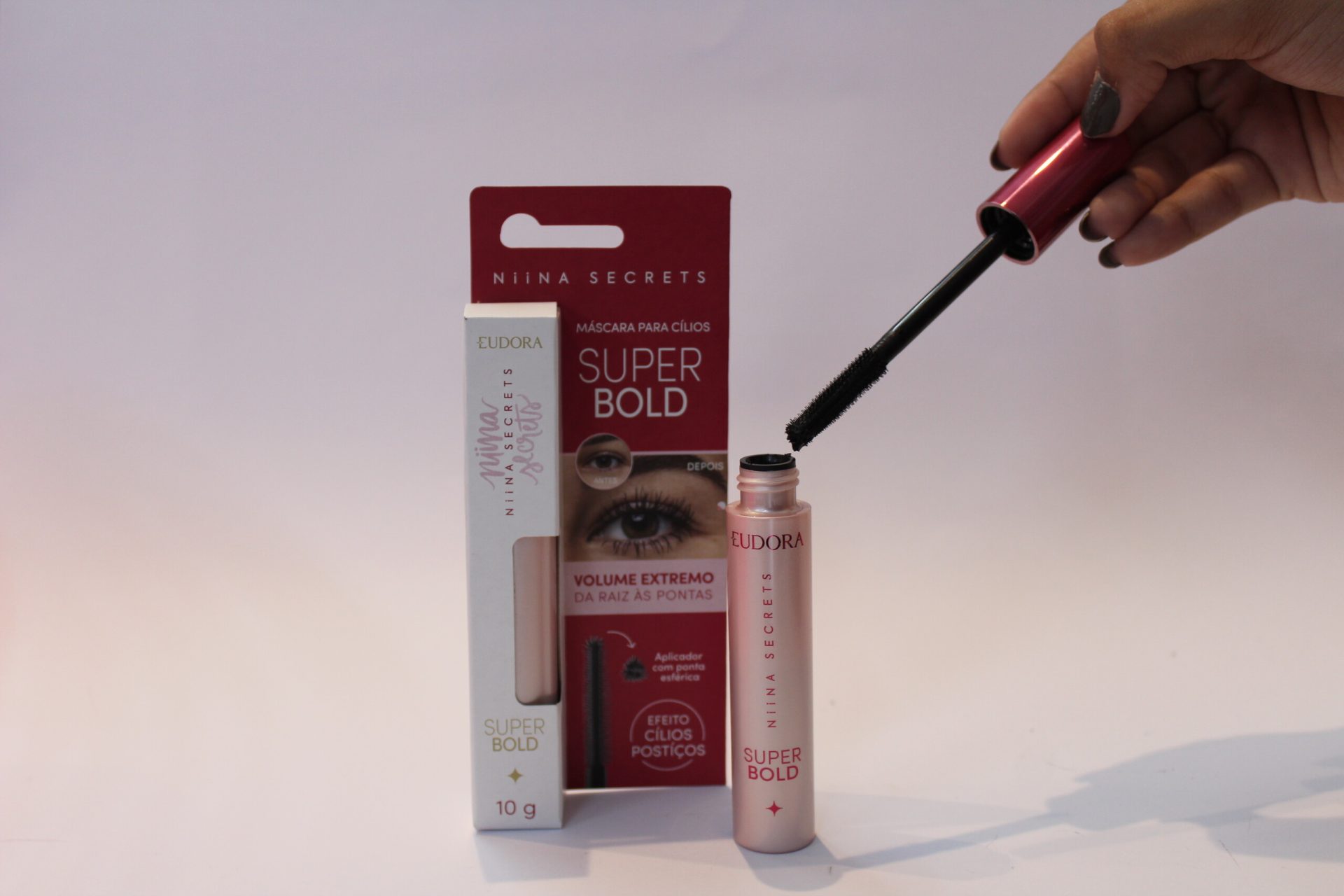 Ensaio de produto de Ana Cosméticos
