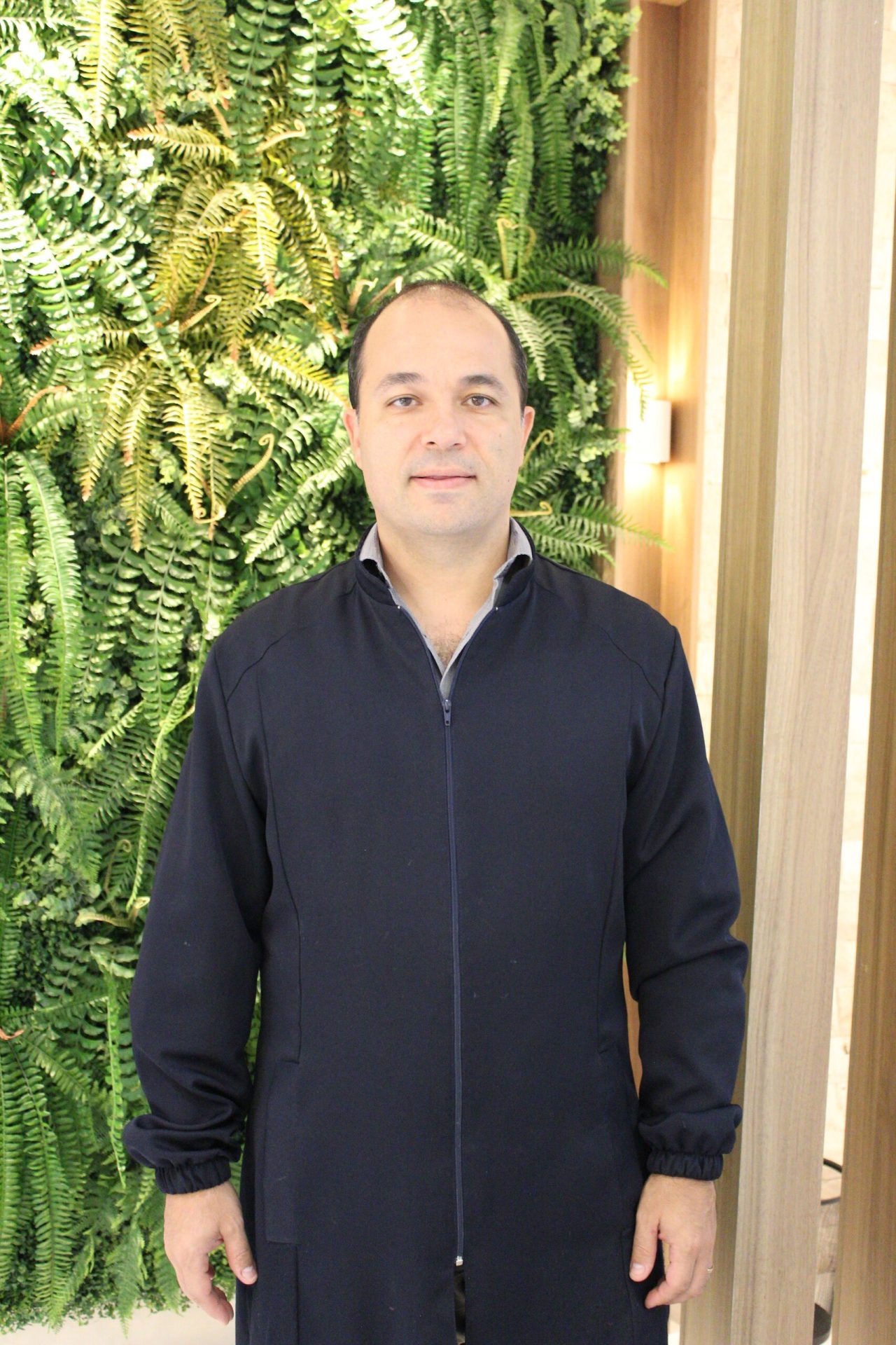 Ensaio corporativo de Dr. Italo Gargantini