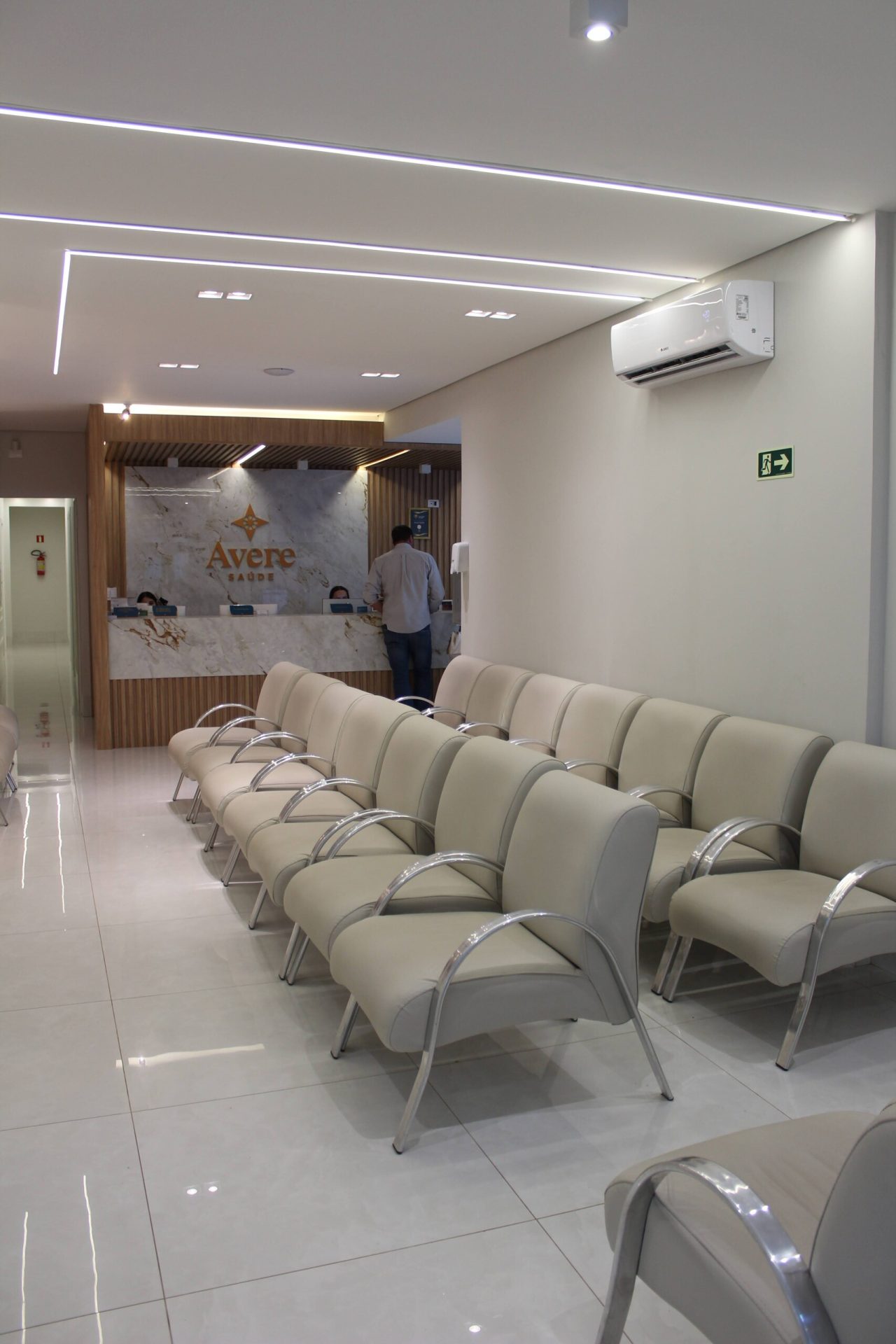 Ensaio corporativo de Dr. Italo Gargantini