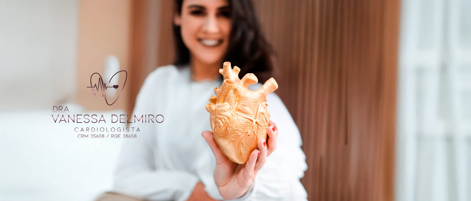 Dra. Vanessa Delmiro, Cardiologista: peça 4 do marketing para Cardiologistas
