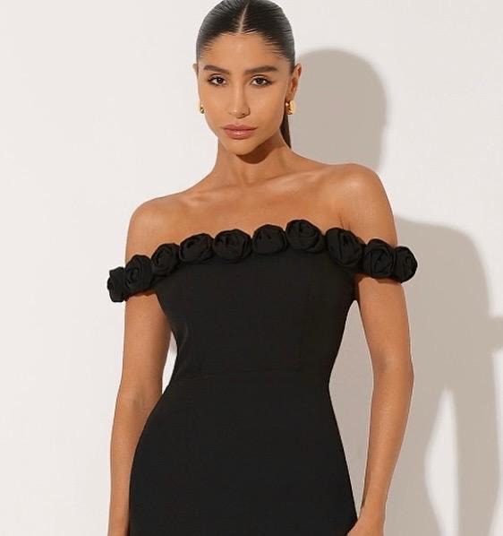 Vestido Alfaiataria Curto Preto na cor preto — foto 2