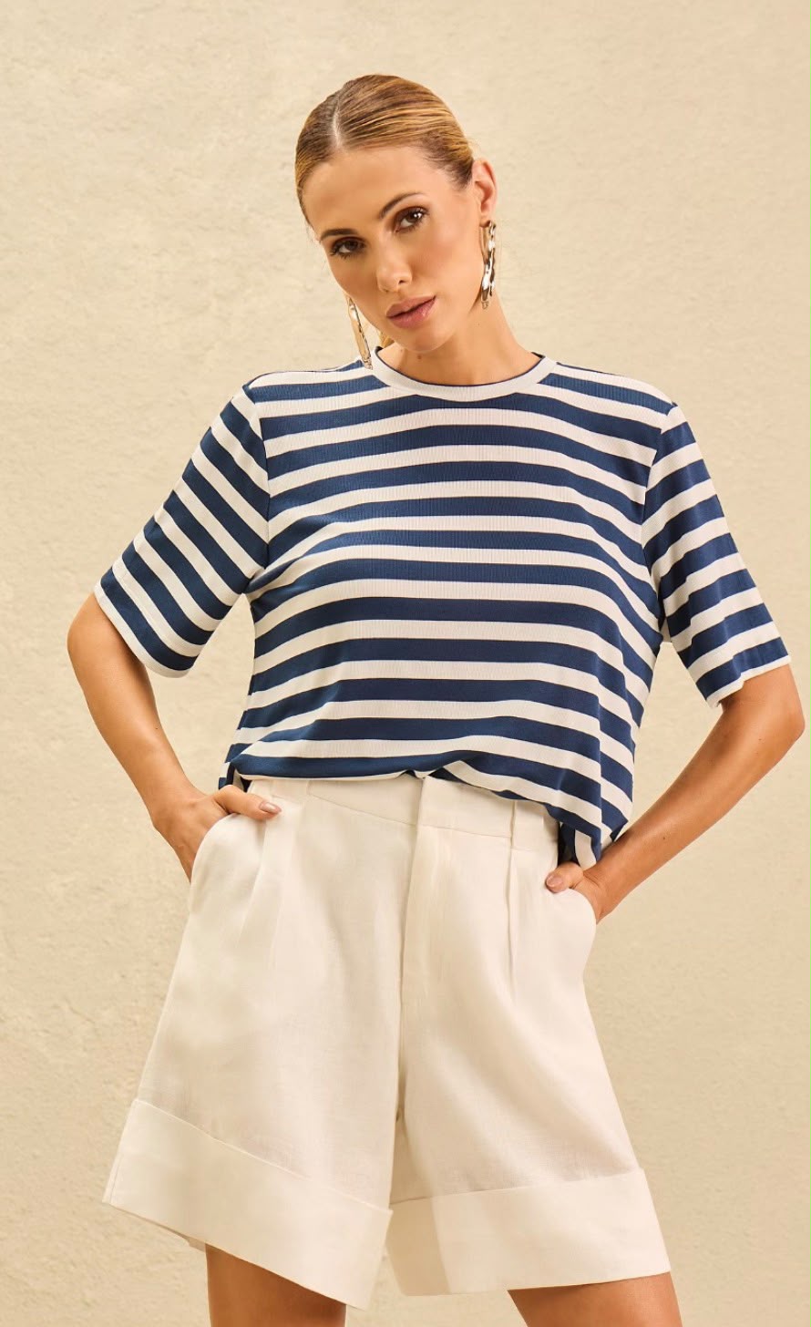 Shorts Off White em linho puro na cor off white — foto 3