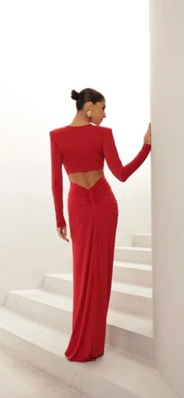 Vestido Longo Vermelho com Mangas - foto 6