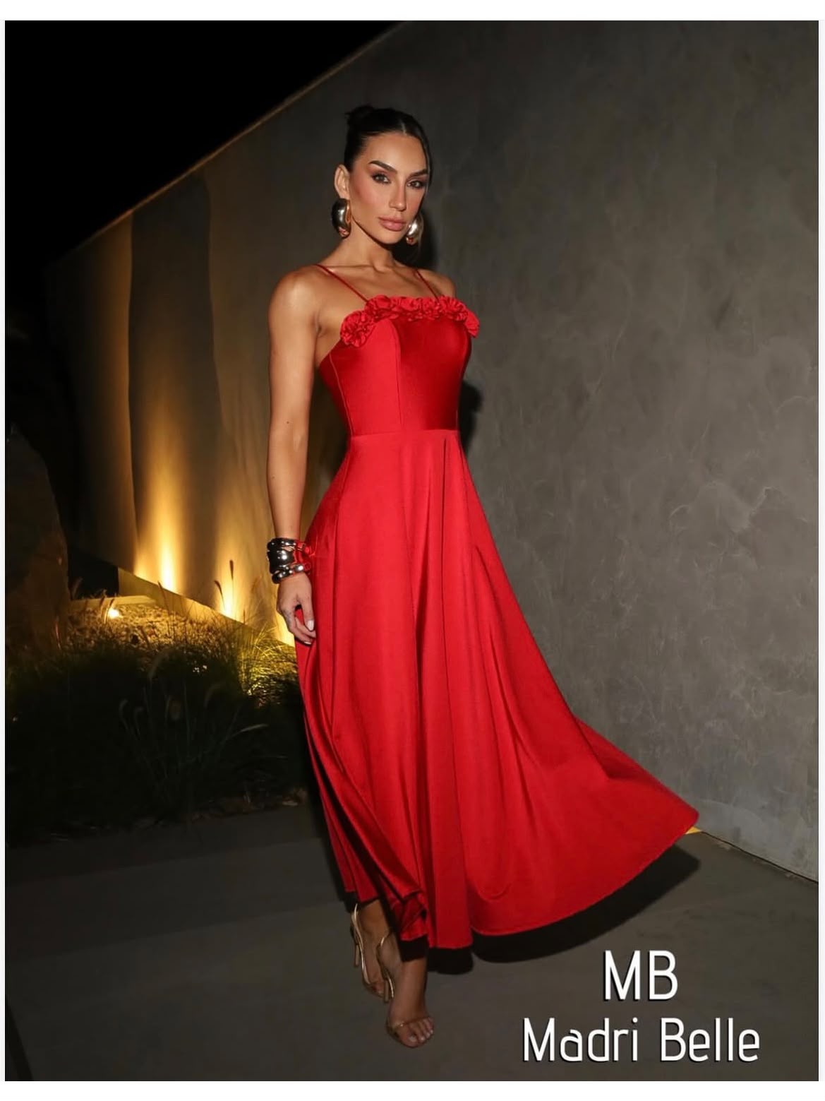 Vestido Vermelho Malha Power Flores na Gola