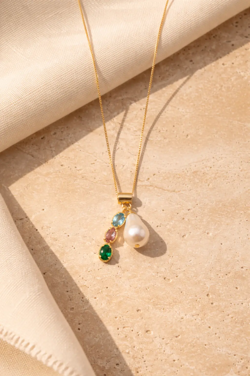 Colar com Pingente duplo articulado