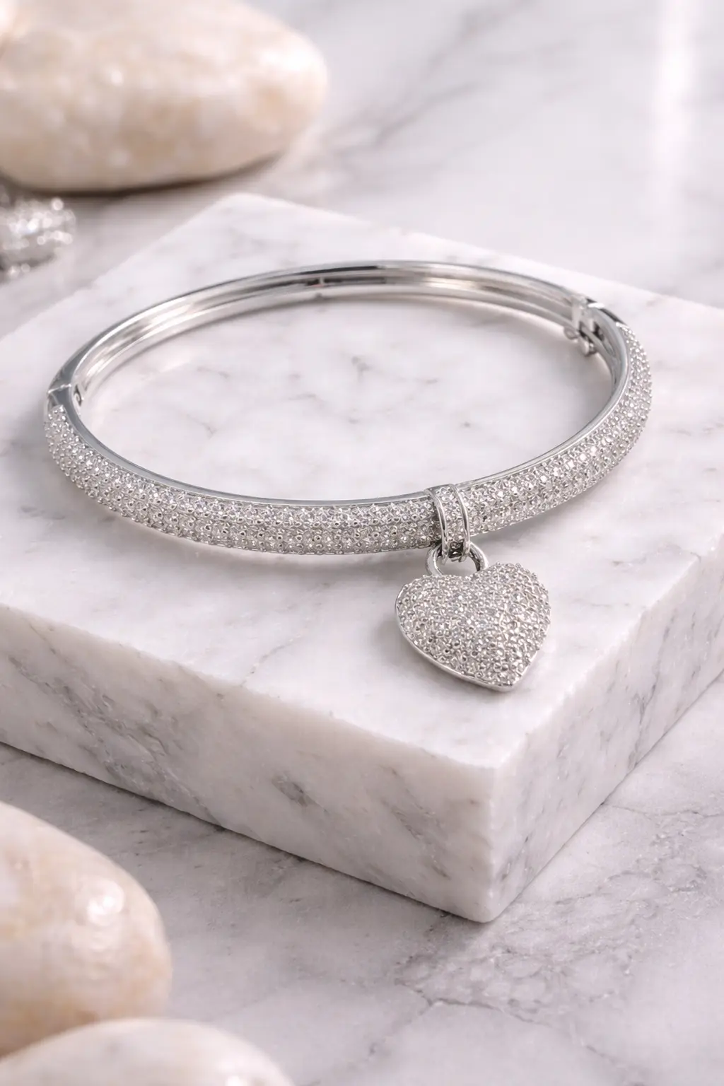 Bracelete Prata Coração Cravejado Elegance