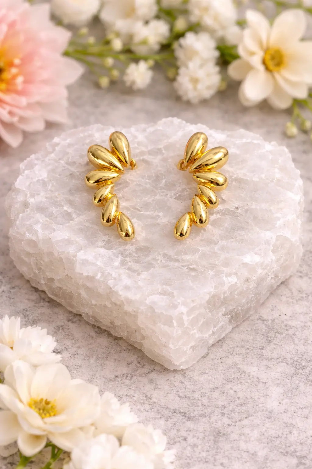 Brinco Ear Cuff Gotas Dourado