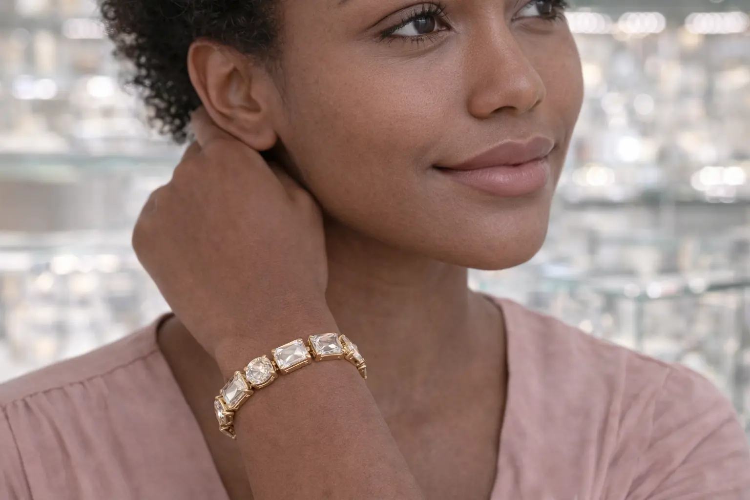 Pulseira Riviera Geométrica com Cristais