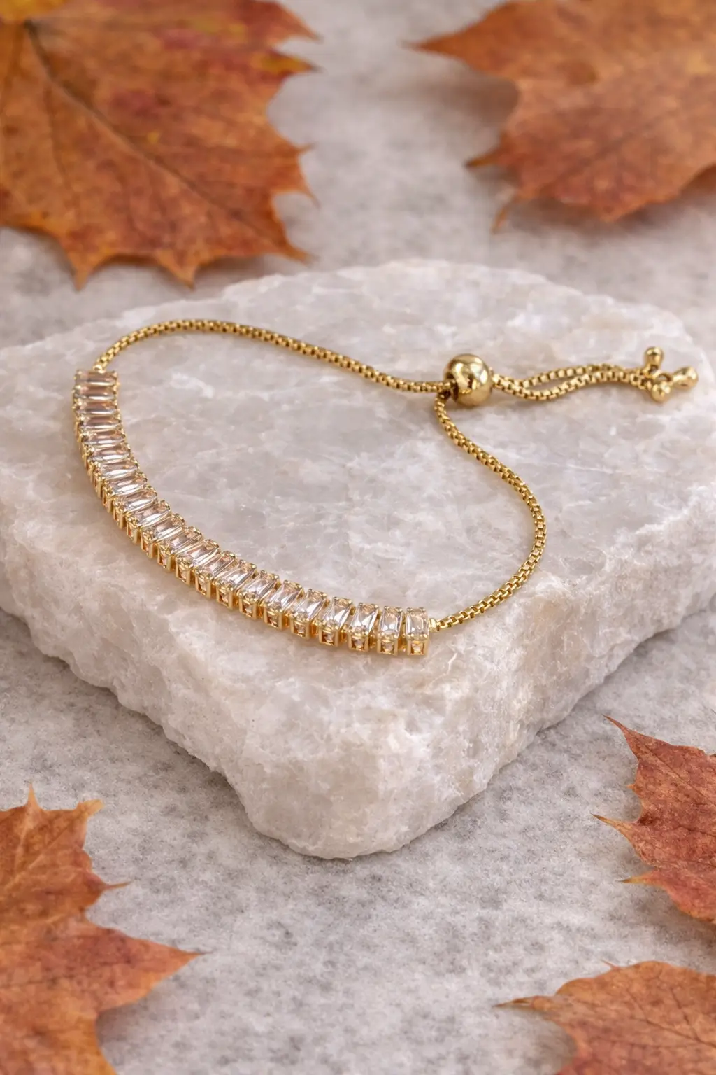 Pulseira Riviera Ajustável Dourada com Zircônias Retangulares