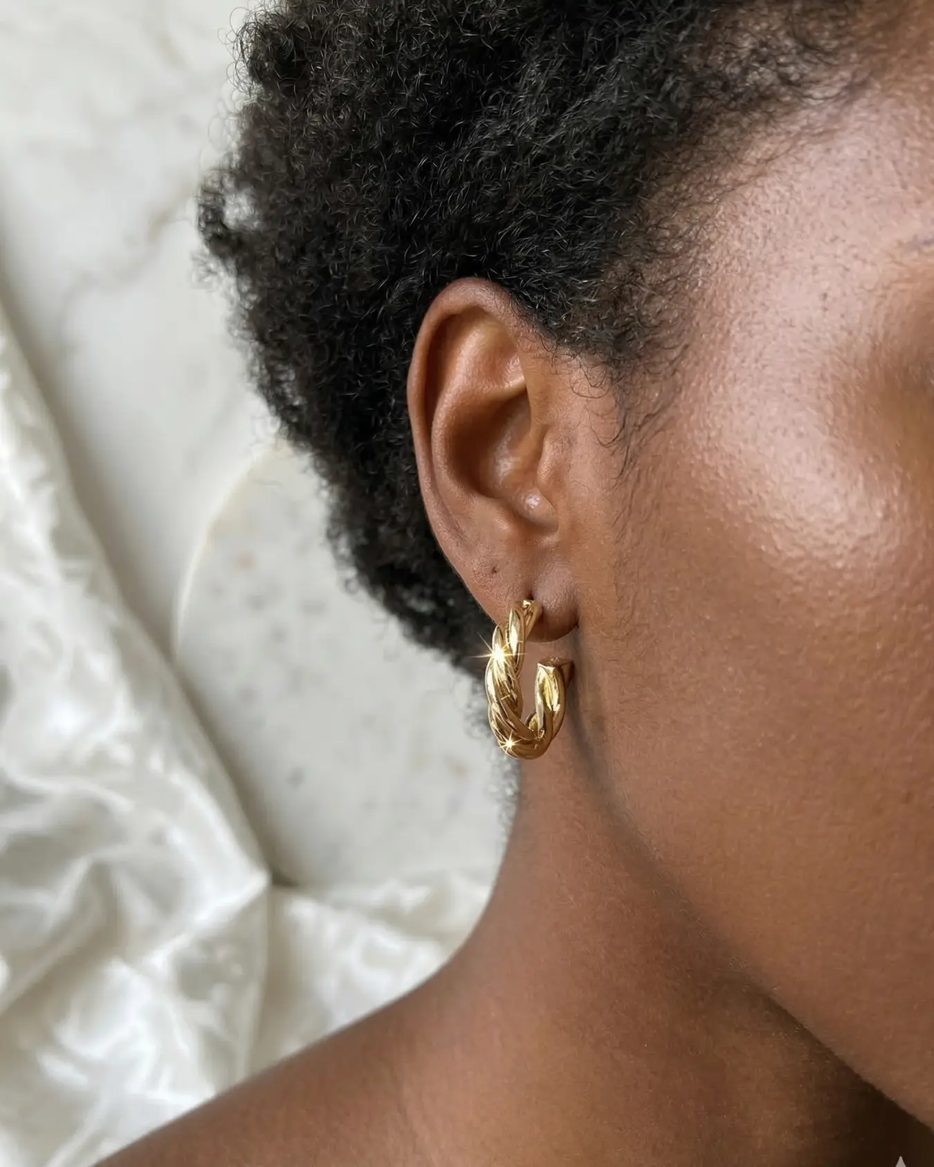 Argola Média Twist (Trançada) 