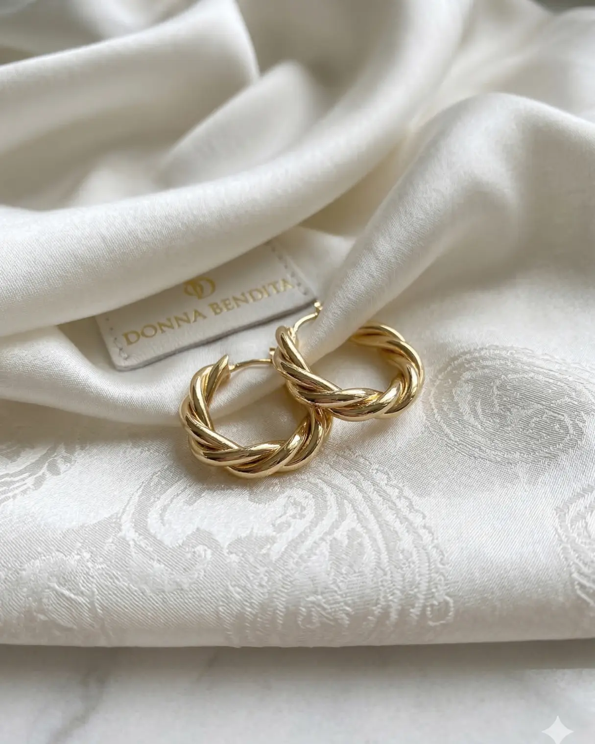 Argola Média Twist (Trançada) 