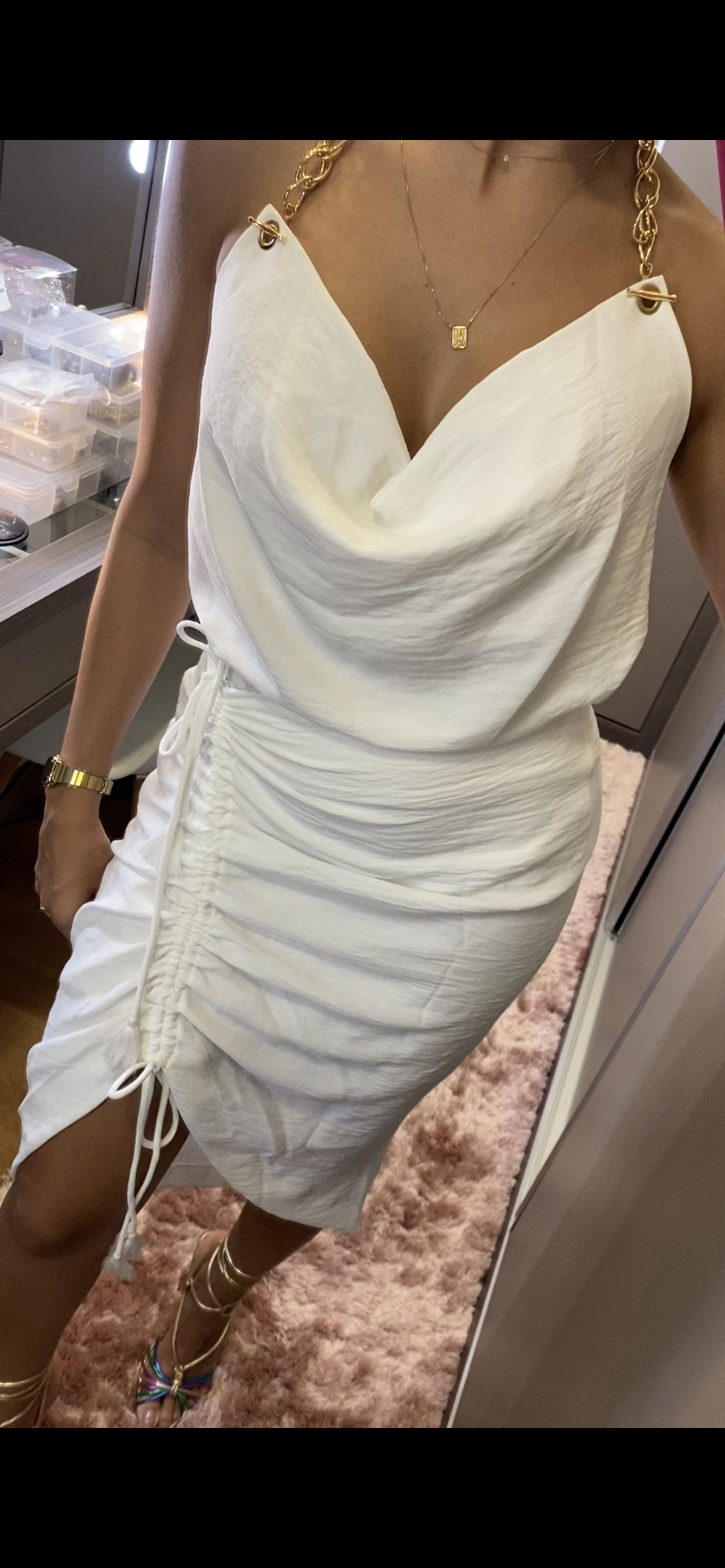 Blusa Frente Única com Correntes - Branca