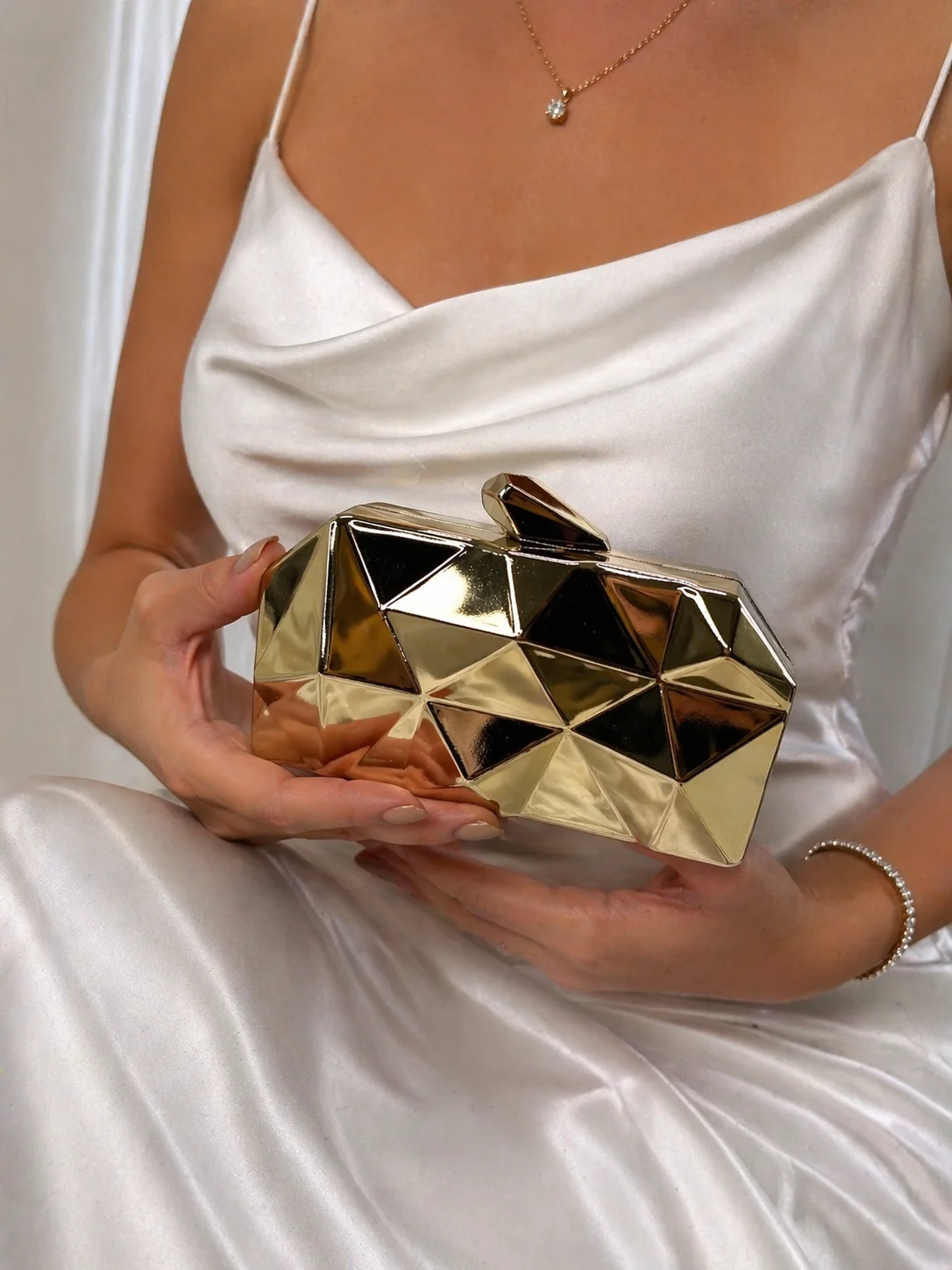 Clutch Geométrica Luxe