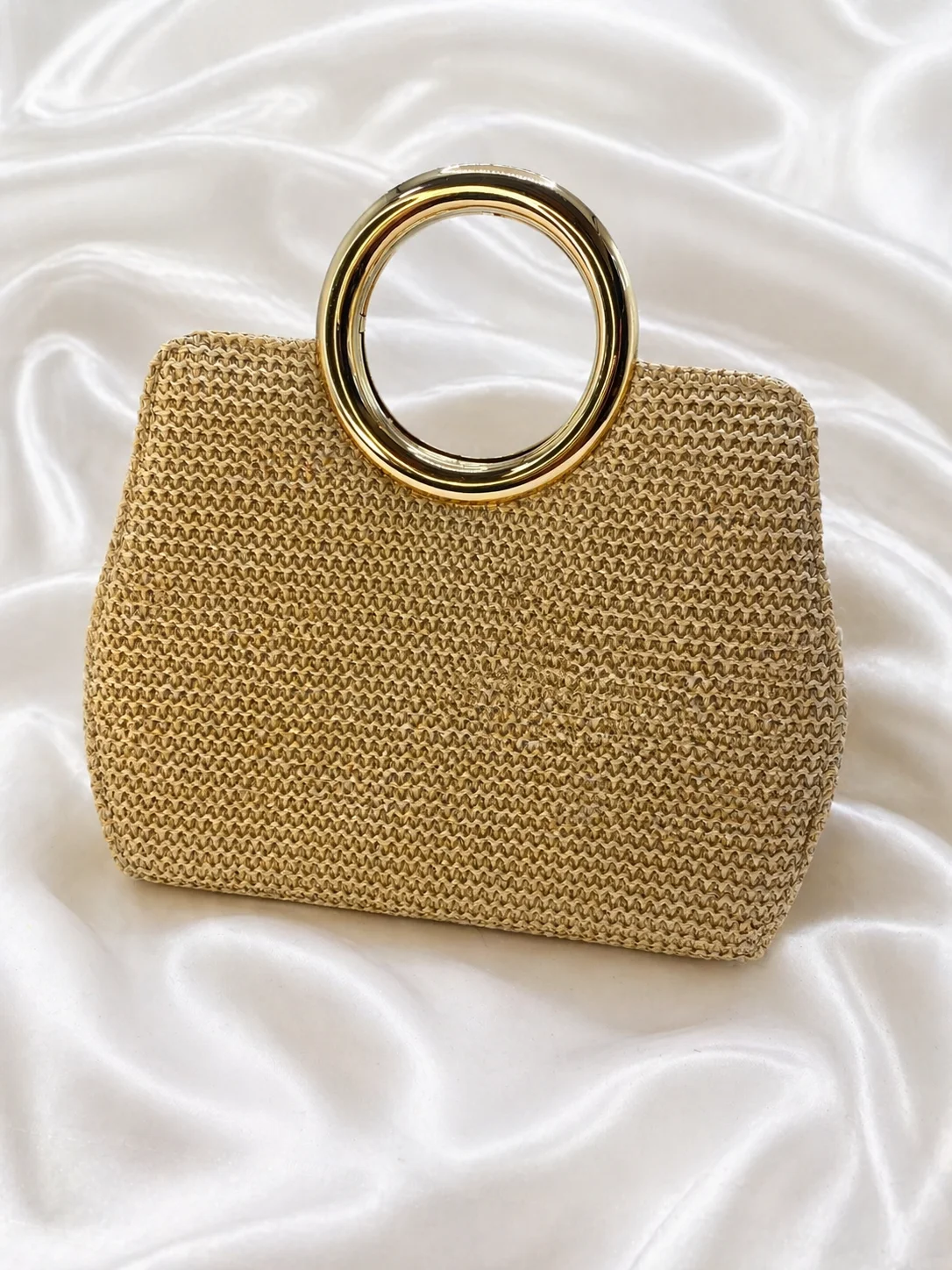 Bolsa Clutch Palha  Alça Circular Dourada