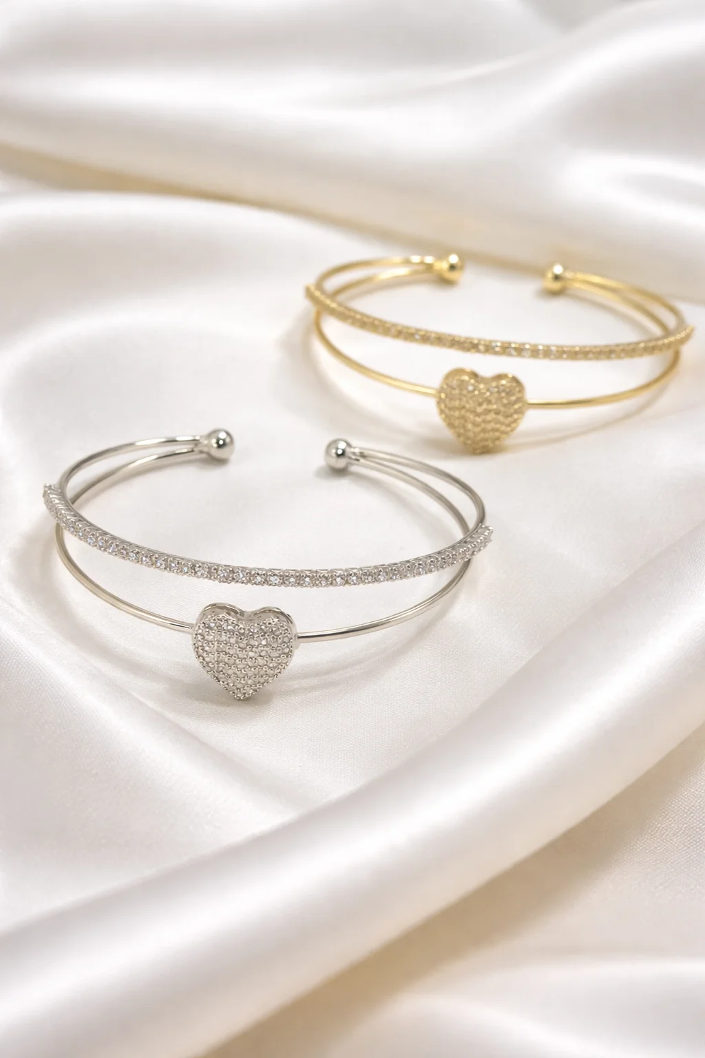 Bracelete Duplo Coração Cravejado