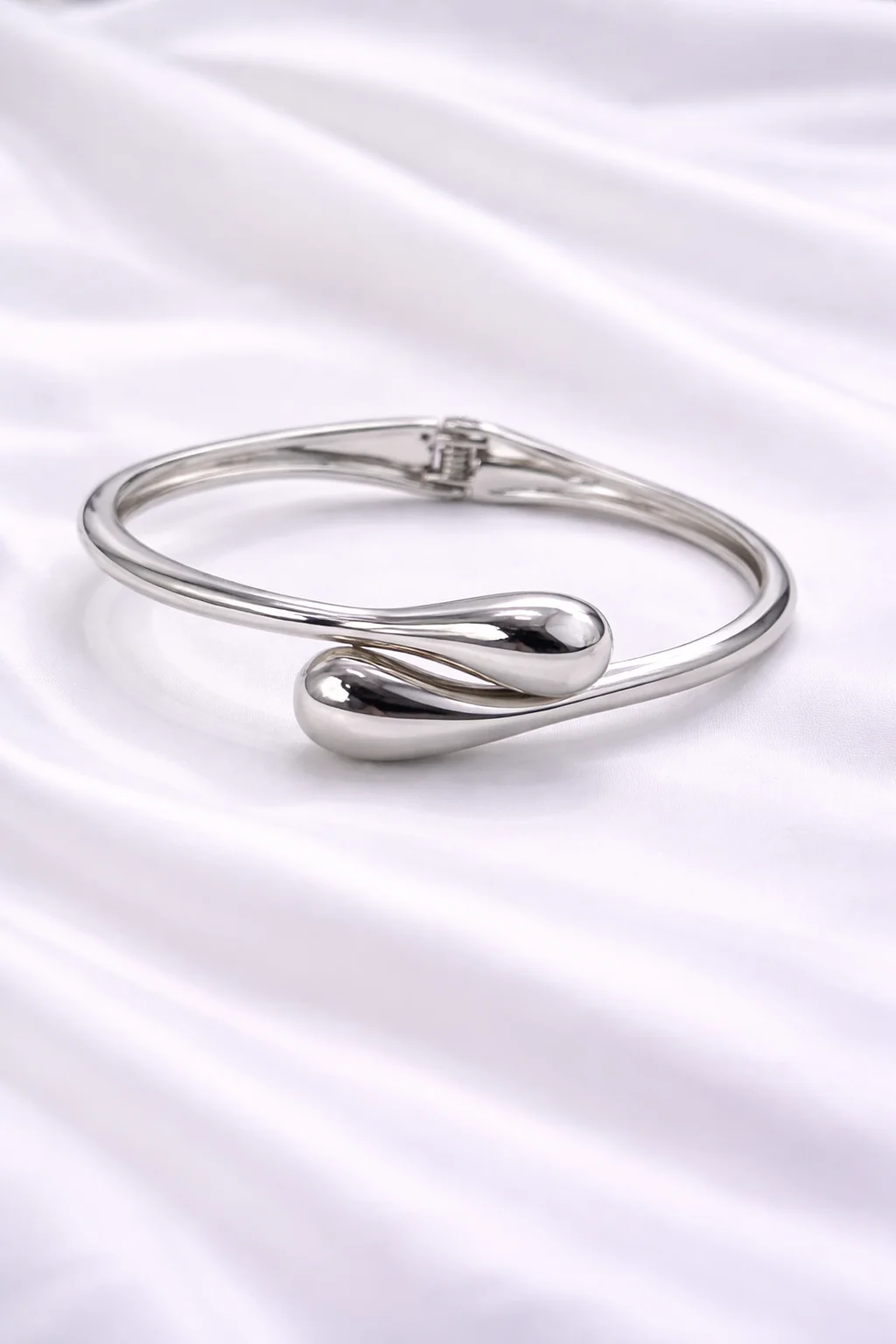 Bracelete Gota Cruzada Donna Bendita