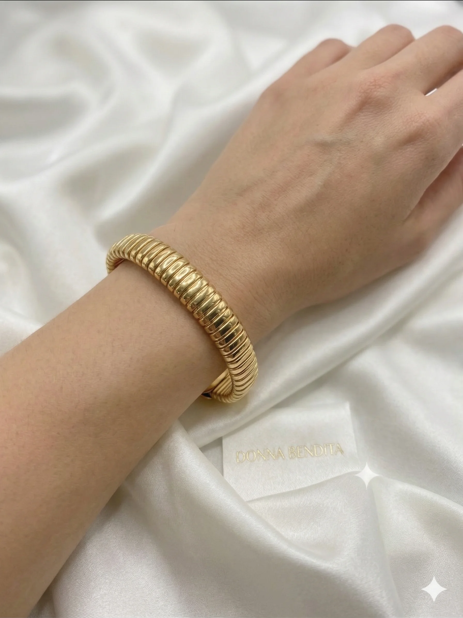 Bracelete Rígido Articulado Tubo Italiano 