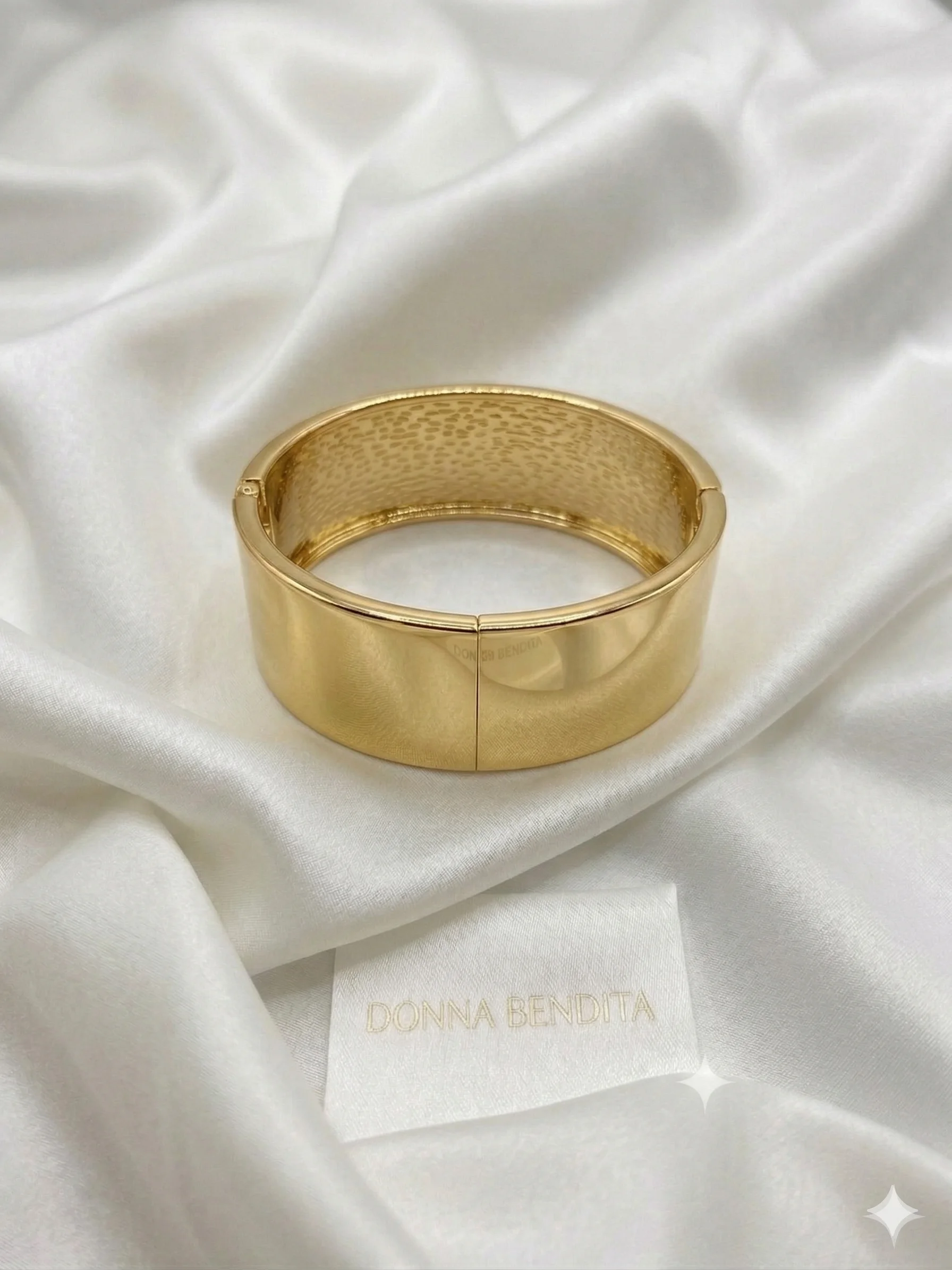 Bracelete Rígido Wide Minimalist