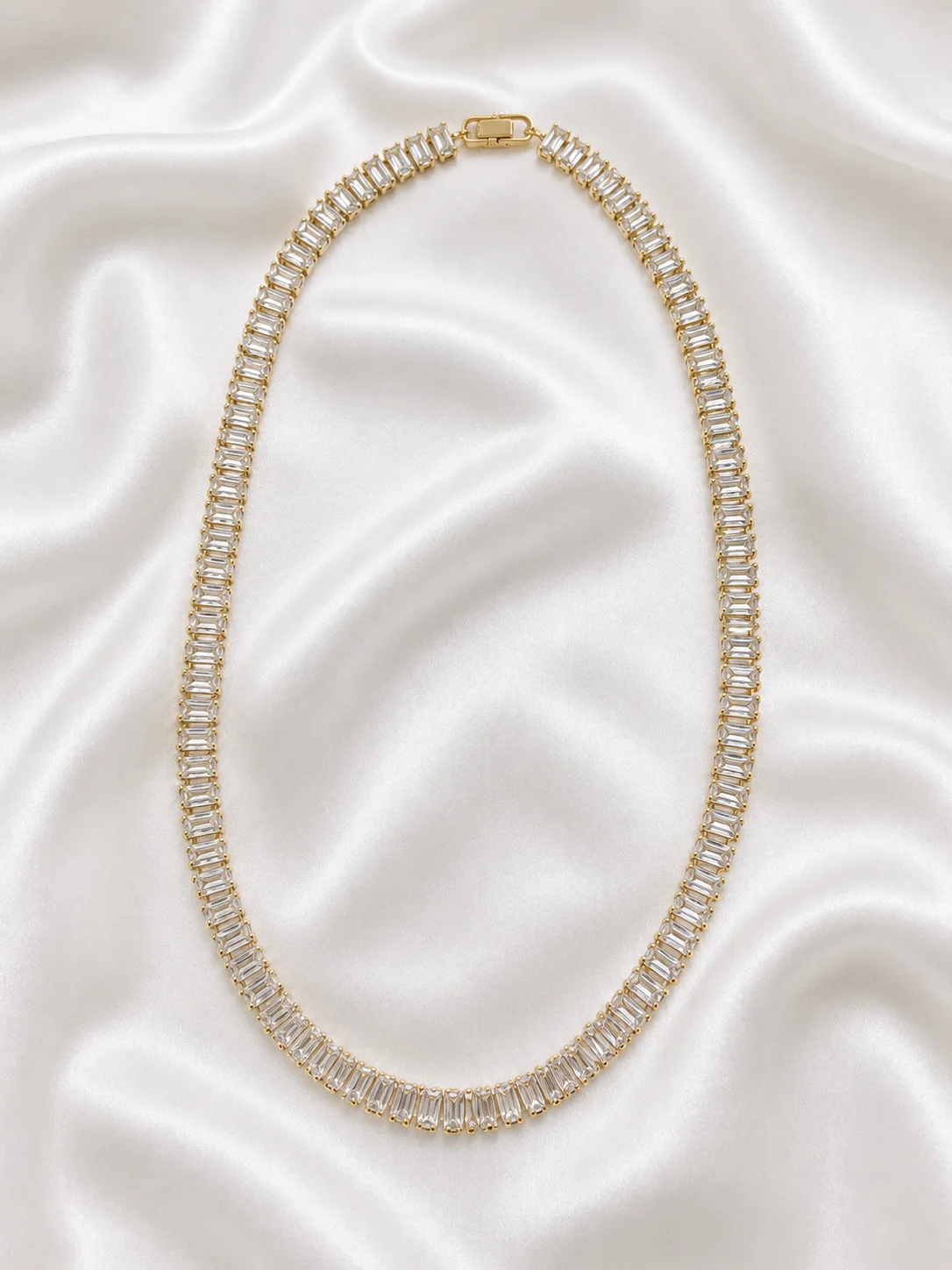 Chocker Baguete Luxo Donna Bendita