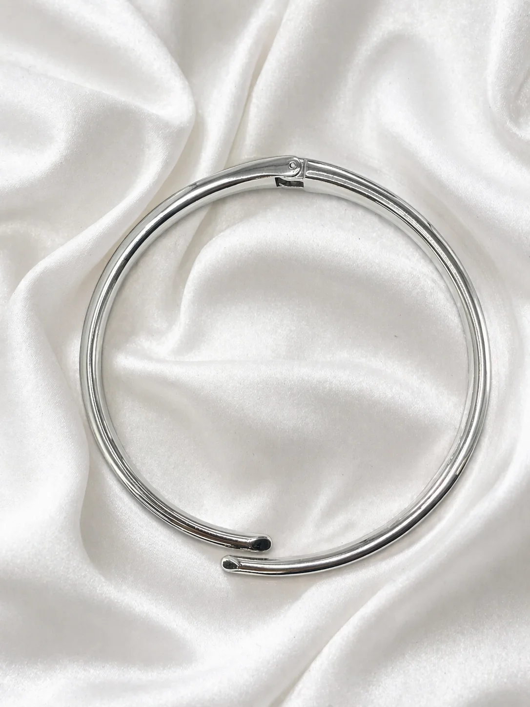 Colar Choker Donna Bendita