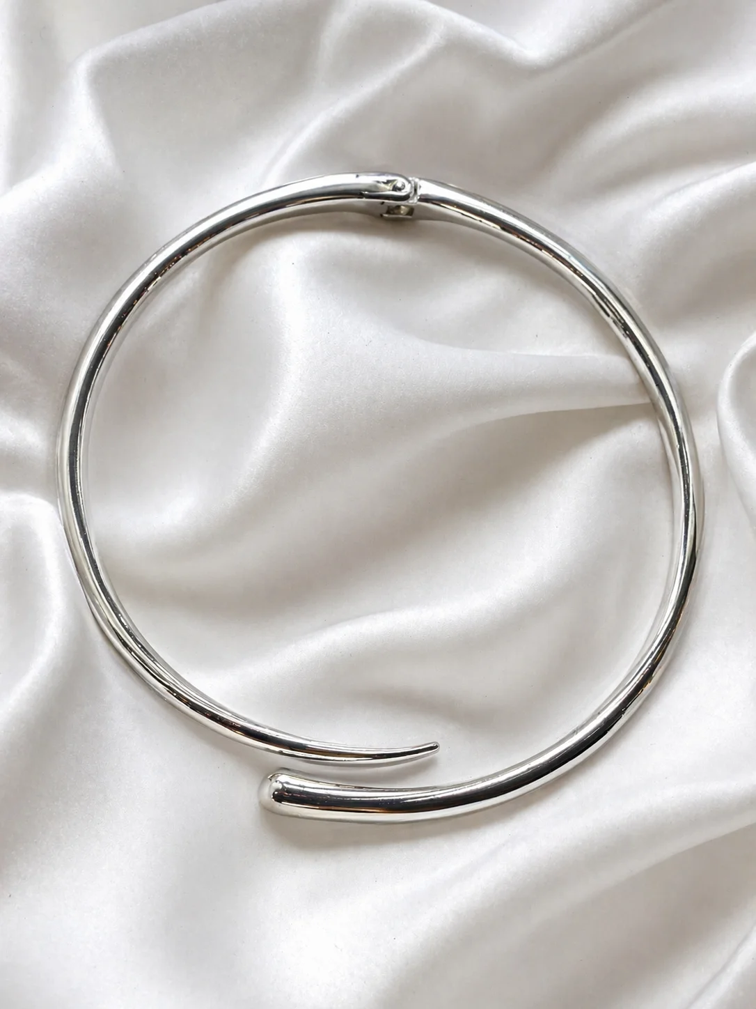 Colar Choker Rígido Elegance Duo