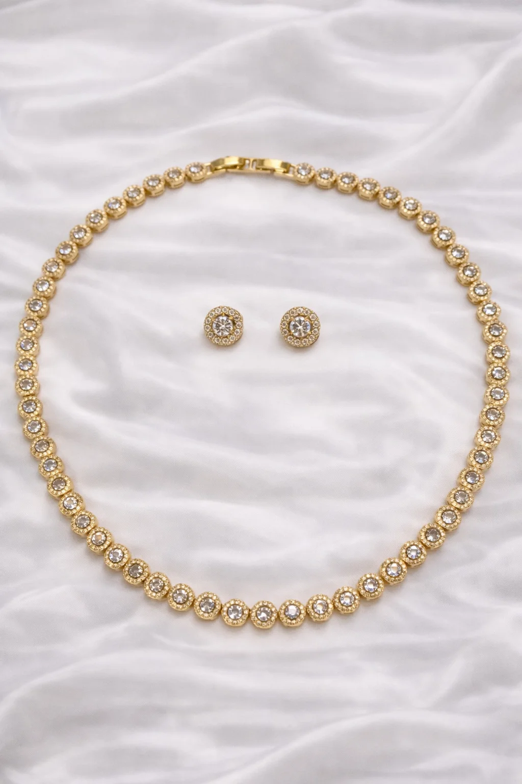 Conjunto Riviera com pedras variadas 