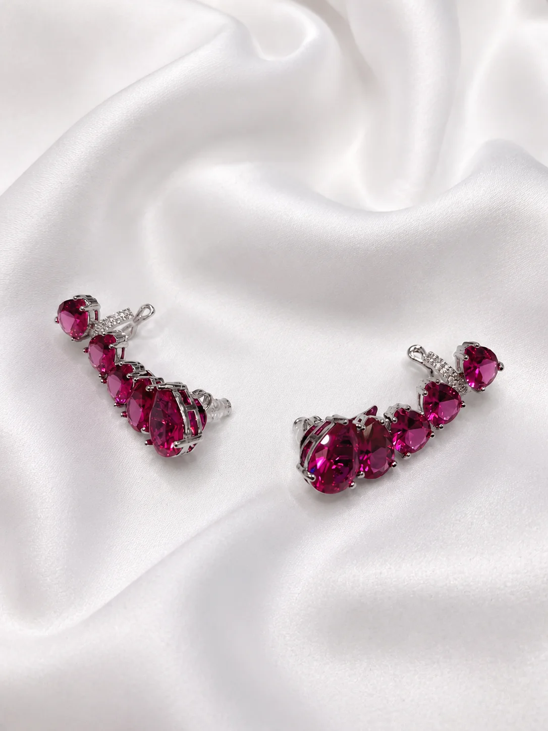 Brinco Ear Cuff Gotas Luxury Colors Cravejado Donna Bendita