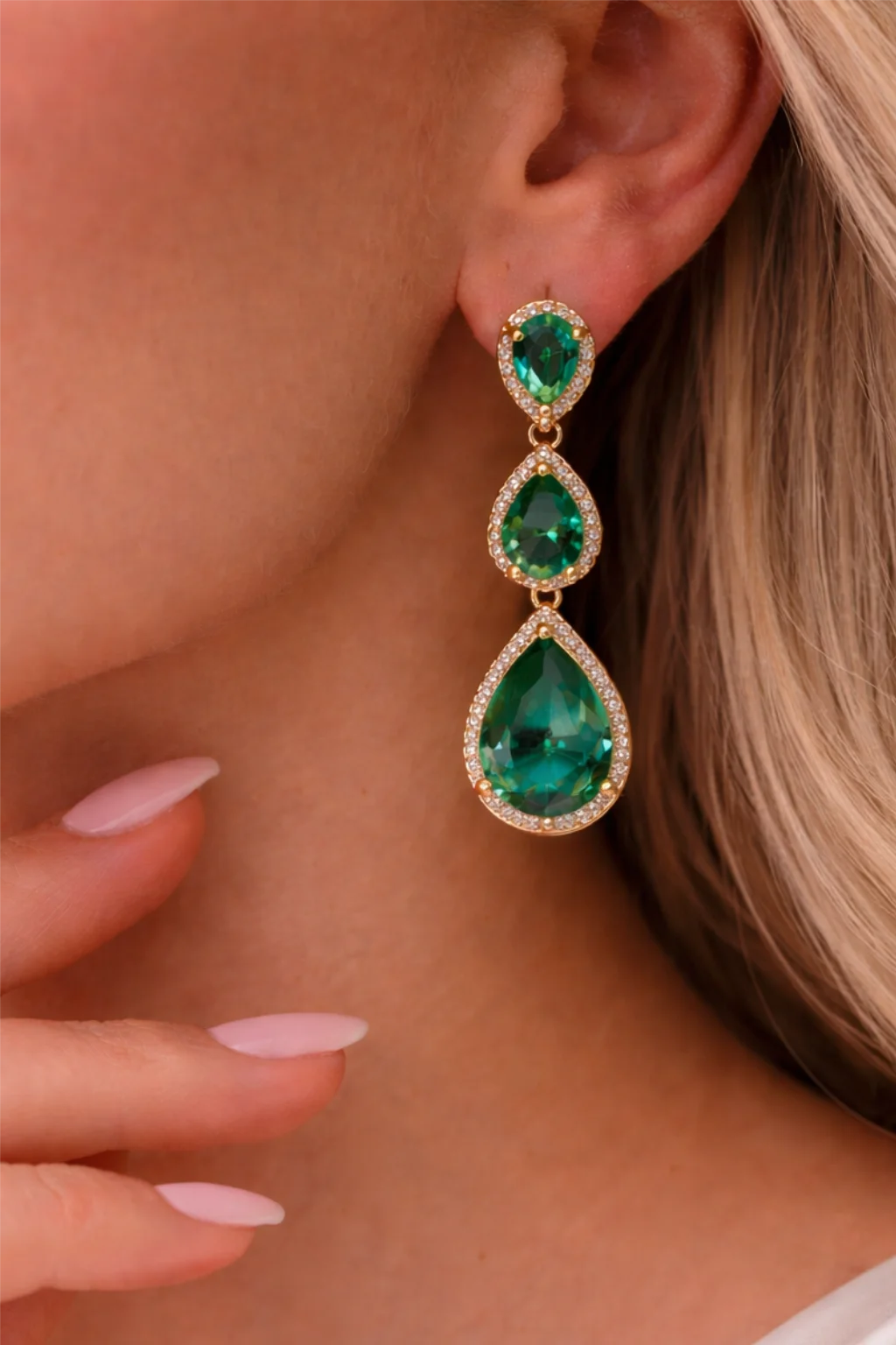 Brinco Gota Tripla Luxo Cravejado Donna Bendita