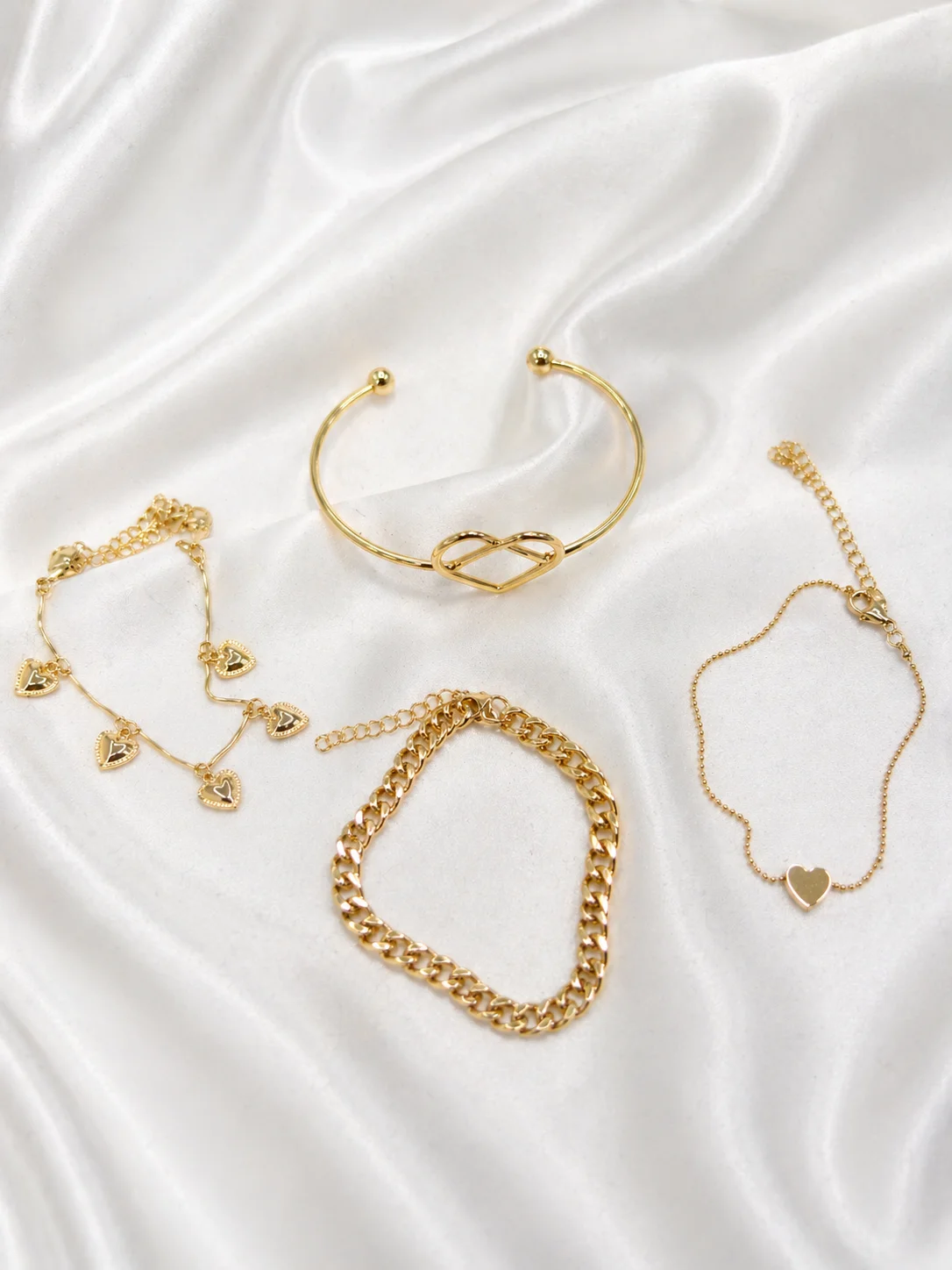 Kit Pulseiras Love Corações Minimalista 