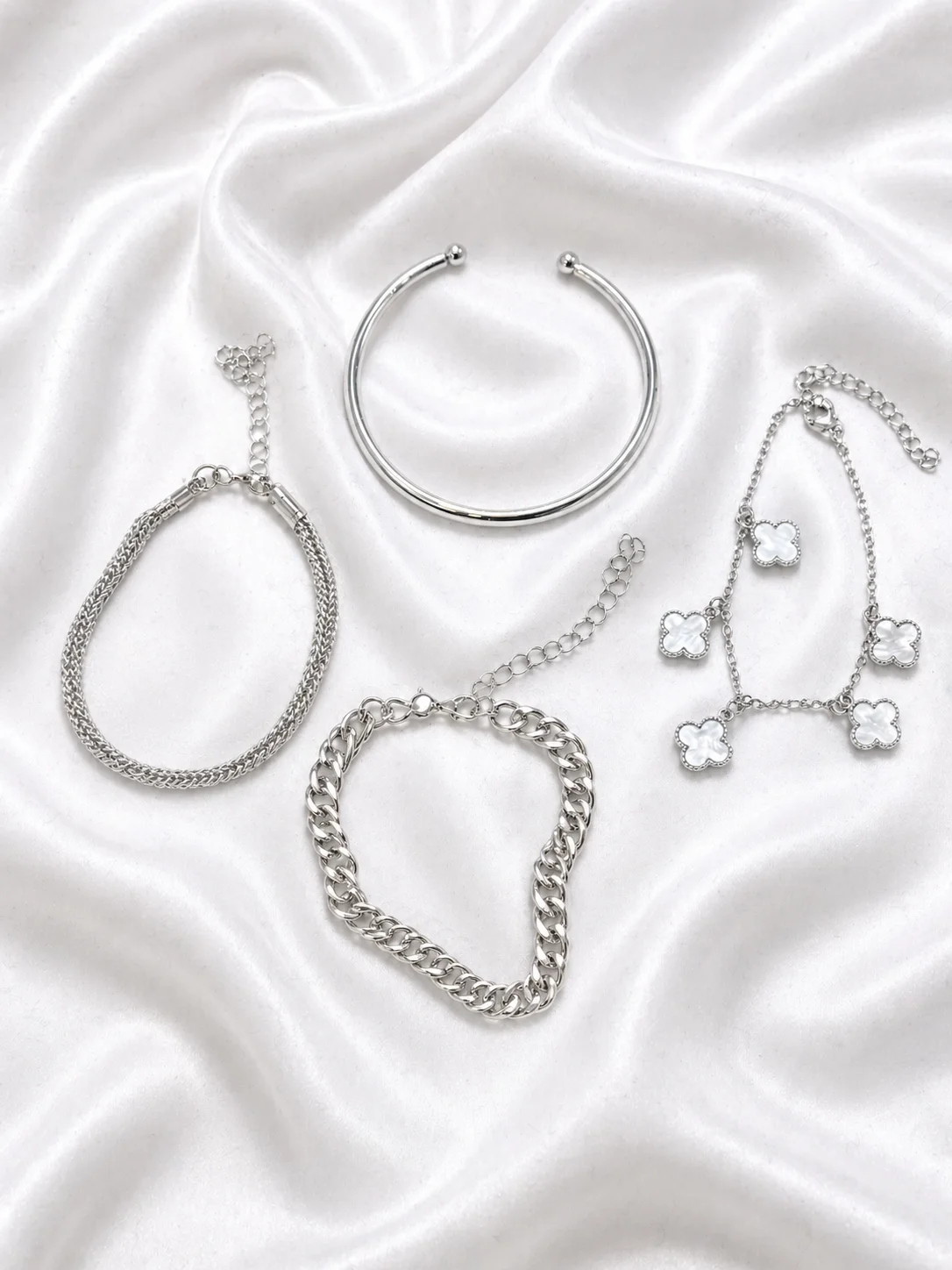 Kit Pulseiras Luxo Trevo Noir