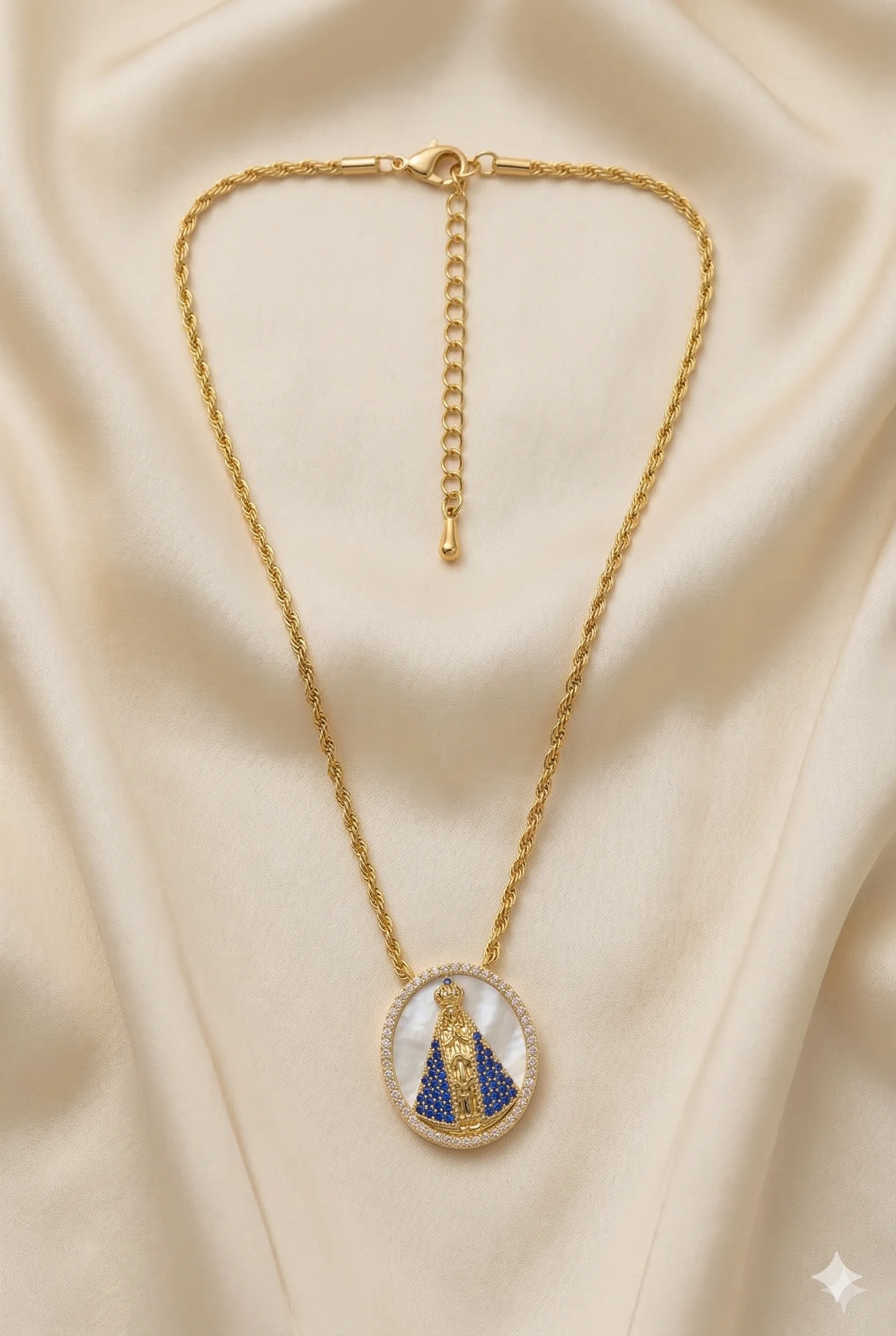 Colar Medalha Nossa Senhora Aparecida em Madrepérola e Zircônias