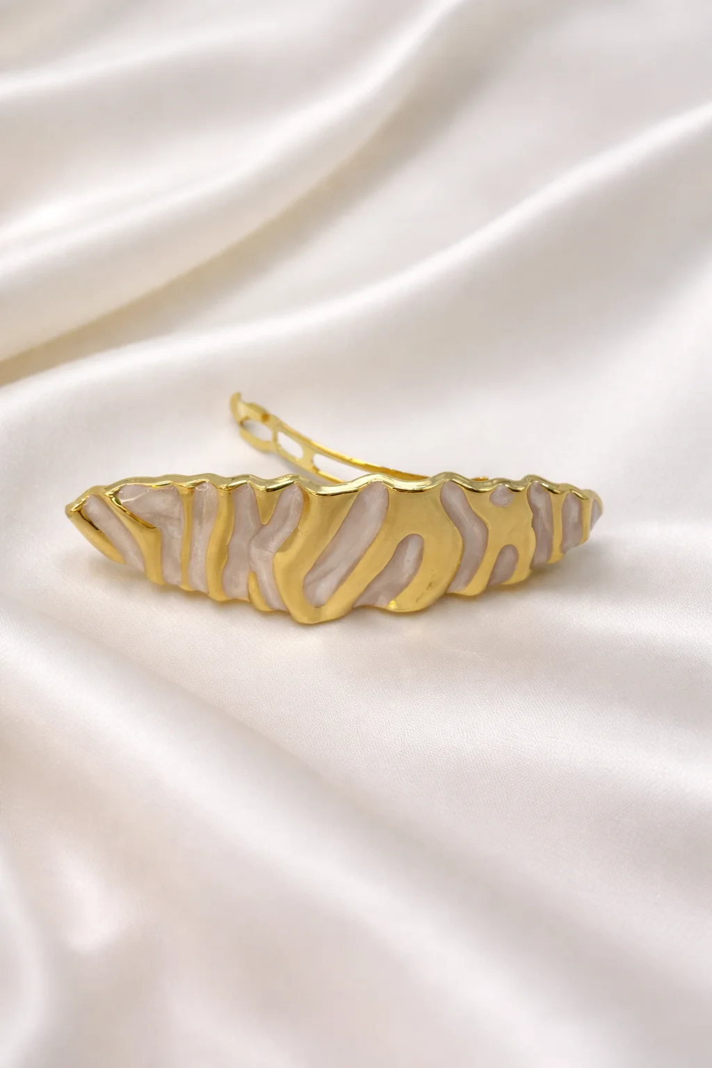 Presilha Animal Print Dourada