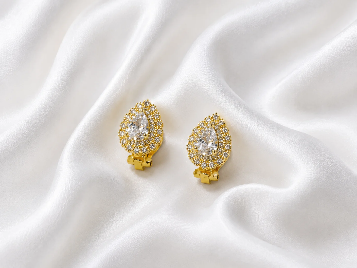 Brinco de Pressão Gota Gold