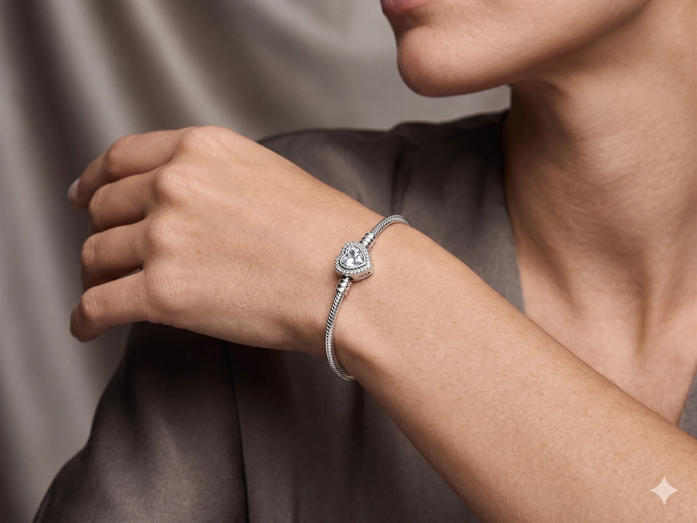 Pulseira Coração Cravejado Donna Bendita