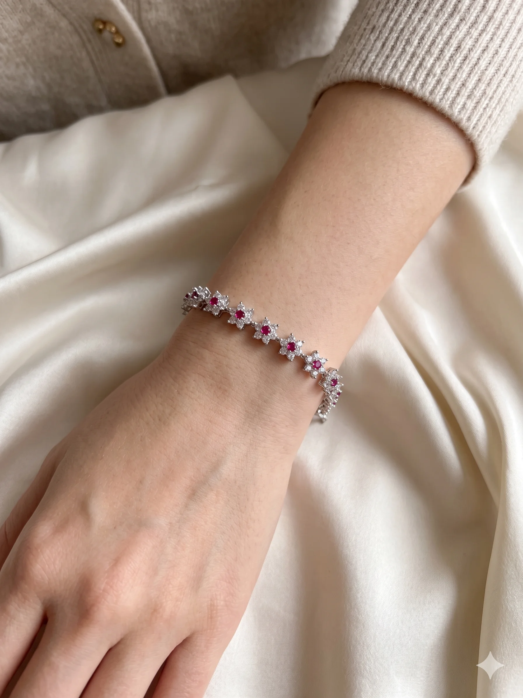 Pulseira Floral Luxo Cravejada Colors Donna Bendita