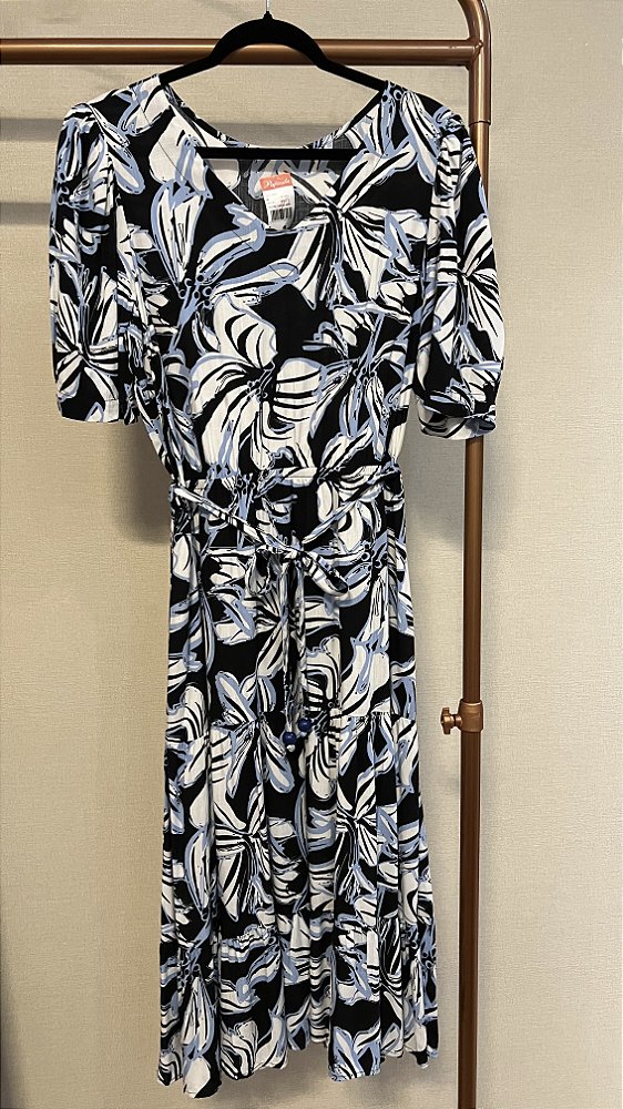 Vestido Midi Estampado Azul e Preto