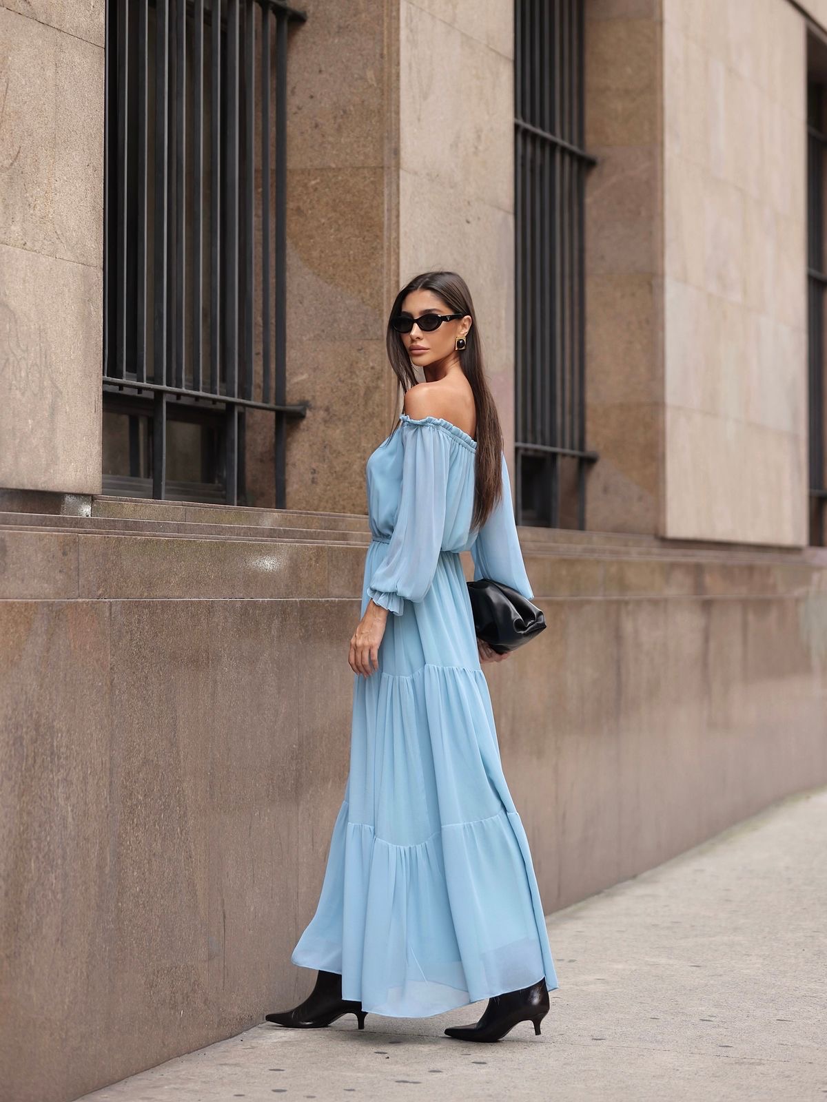 Vestido Ombro a Ombro Azul